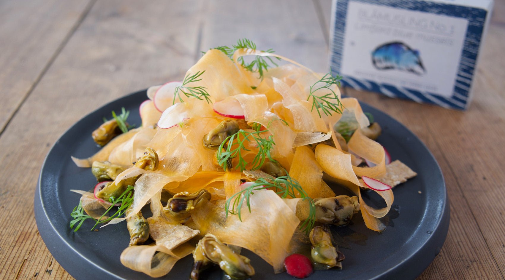 Salad of marinated blue mussels and carrots - FANGST
