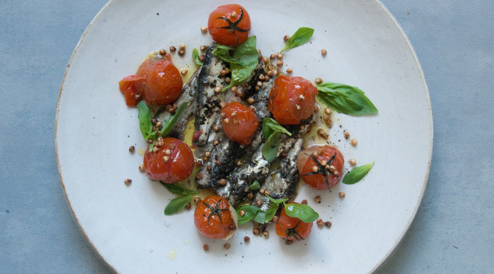 Nordic sardines with baked tomatoes and toasted buckwheat - FANGST